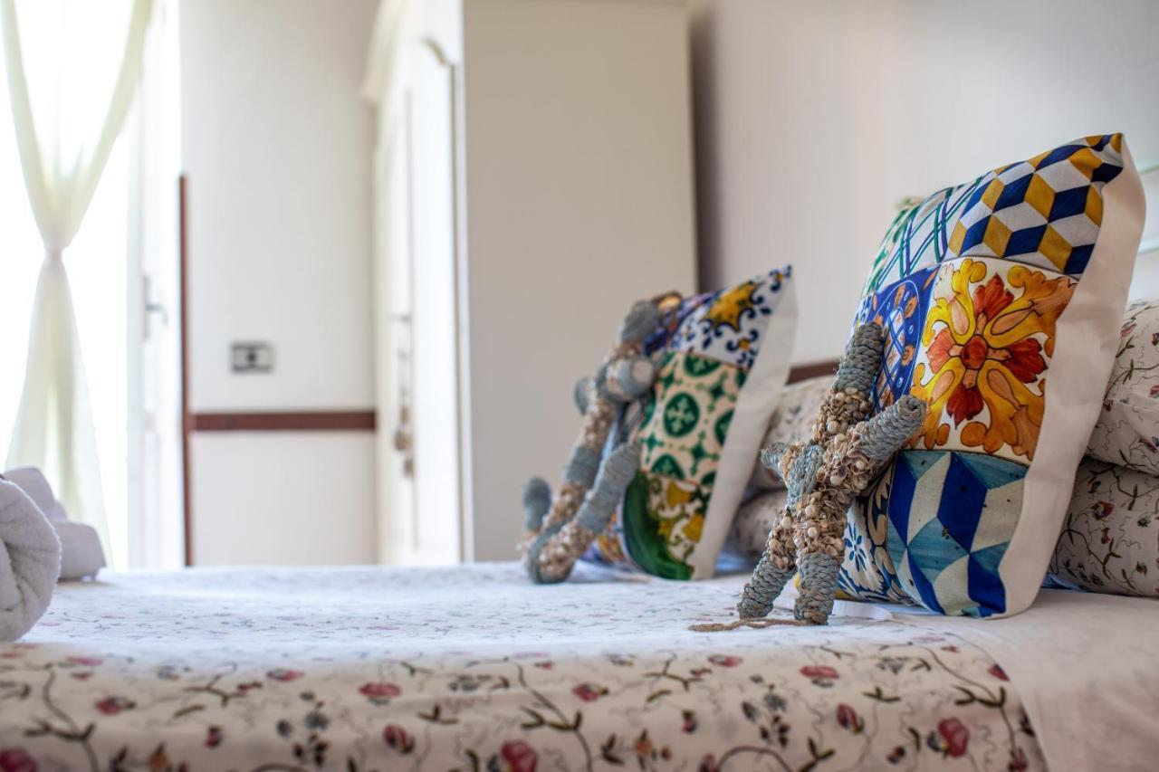 Madonna Della Scala Bed & Breakfast Castellabate Ngoại thất bức ảnh