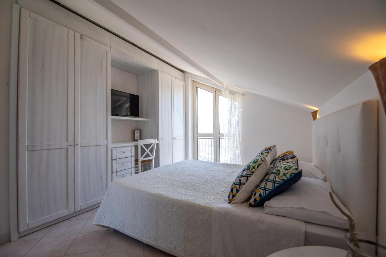 Madonna Della Scala Bed & Breakfast Castellabate Ngoại thất bức ảnh