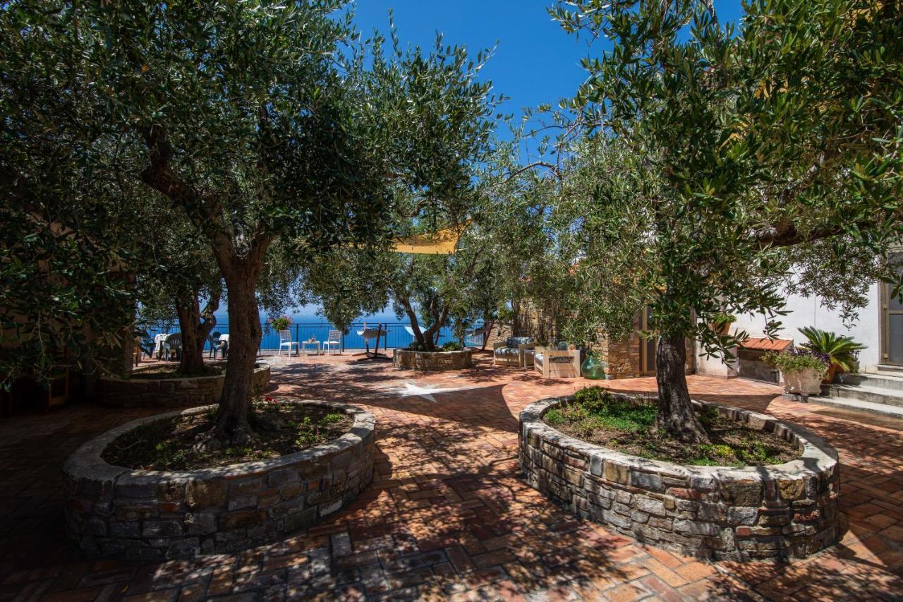 Madonna Della Scala Bed & Breakfast Castellabate Ngoại thất bức ảnh